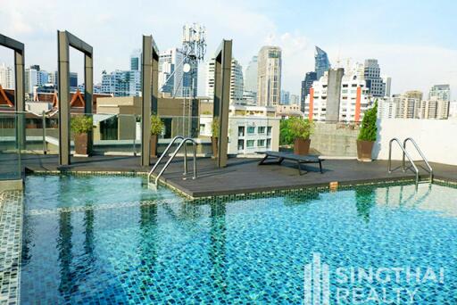 For RENT : Trapezo Sukhumvit 16 / 2 Bedroom / 2 Bathrooms / 75 sqm / 45000 THB [8303231]