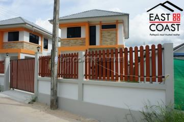 Private house in Huay Yai House for sale in East Pattaya, Pattaya. SH10589