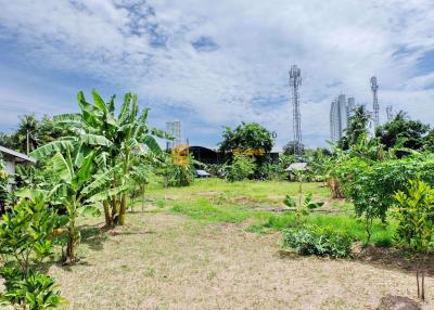 246 wah² Land Plot in Chonburi