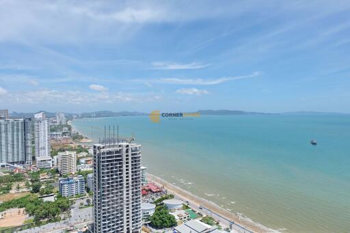 คอนโดนี้ มีห้องนอน 2 ห้องนอน  อยู่ในโครงการ คอนโดมิเนียมชื่อ Reflection Jomtien Beach Pattaya 