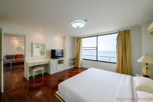 3 Bed Condo For Sale In Pratumnak - Royal Cliff Garden