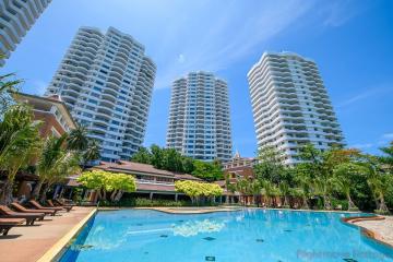 3 Bed Condo For Sale In Pratumnak - Royal Cliff Garden