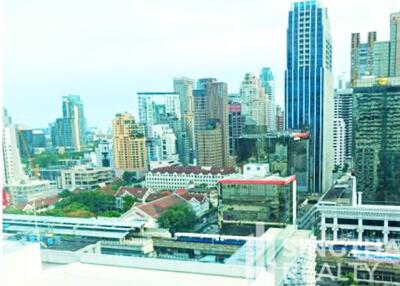 For RENT : President Place / 1 Bedroom / 1 Bathrooms / 85 sqm / 45000 THB [8350850]