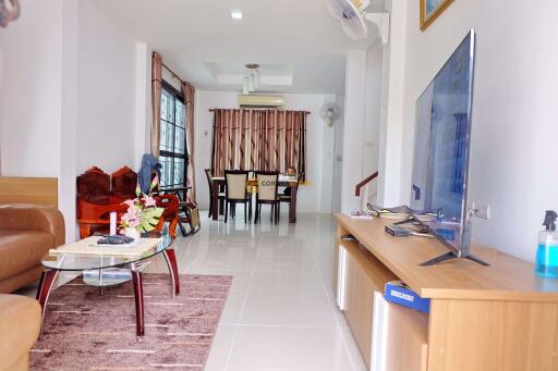 3 bedroom House in Uraiwan Park View East Pattaya