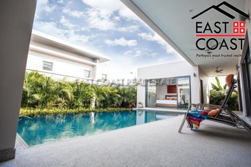 Palm Lakeside House for sale in East Pattaya, Pattaya. SH12889