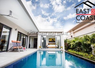 Palm Lakeside House for sale in East Pattaya, Pattaya. SH12889