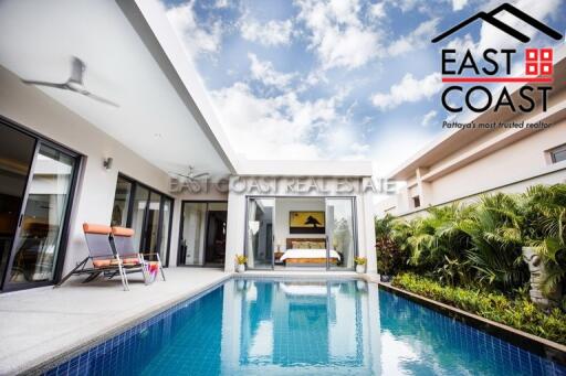 Palm Lakeside House for sale in East Pattaya, Pattaya. SH12889