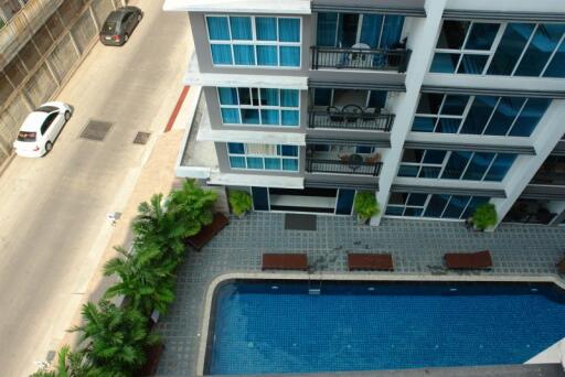 Avenue Residence Condo for rent in Pattaya City, Pattaya. RC2906