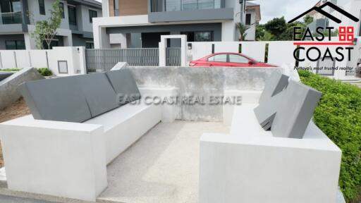 Patta Ville House for sale and for rent in East Pattaya, Pattaya. SRH13446