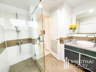 For RENT : Serene Place Sukhumvit 24 / 2 Bedroom / 2 Bathrooms / 111 sqm / 45000 THB [8556216]