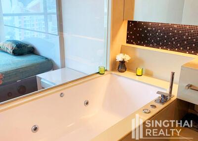 For RENT : The Address Sathorn / 2 Bedroom / 2 Bathrooms / 69 sqm / 48000 THB [8558598]