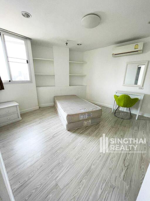 For RENT : Fifty Fifth Tower / 2 Bedroom / 2 Bathrooms / 150 sqm / 45000 THB [8720578]