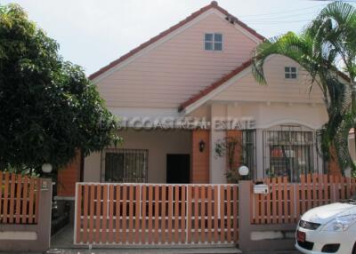Vanalee  House for rent in East Pattaya, Pattaya. RH5313