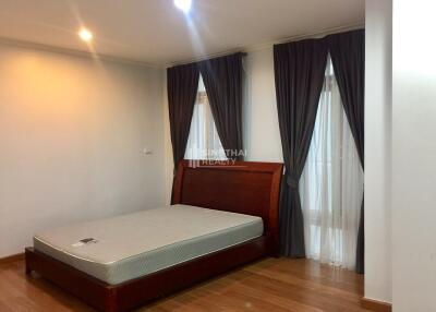 For RENT : Wattana Suite / 3 Bedroom / 3 Bathrooms / 140 sqm / 45000 THB [8981993]