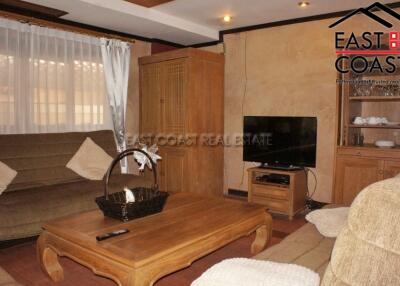 Chateau Dale Thabali House for rent in Jomtien, Pattaya. RH9284