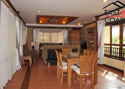 Chateau Dale Thabali House for rent in Jomtien, Pattaya. RH9284