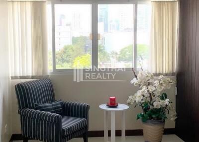 For RENT : Charming Resident 2 / 3 Bedroom / 2 Bathrooms / 120 sqm / 45000 THB [9240074]