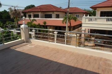 European Home Place House for rent in East Pattaya, Pattaya. RH6605