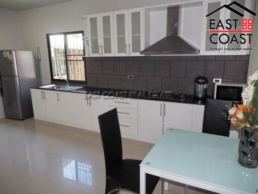 Boss Village House for rent in East Pattaya, Pattaya. RH8365