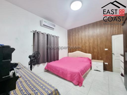 Park Village House for sale in East Pattaya, Pattaya. SH14137