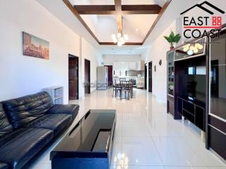 Baan Dusit Pattaya Park House for sale in South Jomtien, Pattaya. SH14139