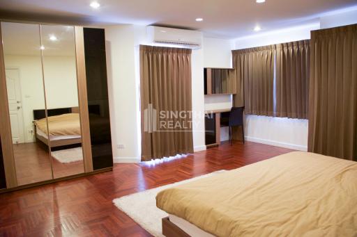 For RENT : Silom Condominuim / 2 Bedroom / 2 Bathrooms / 144 sqm / 45000 THB [9456612]