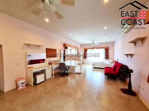 Lakeside Court 1 House for sale and for rent in East Pattaya, Pattaya. SRH13362