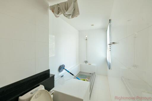 3 Bed Condo For Sale In Central Pattaya - The Urban Pattaya