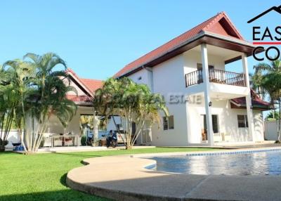 Private House at Nong Pla Lai House for sale in East Pattaya, Pattaya. SH12922