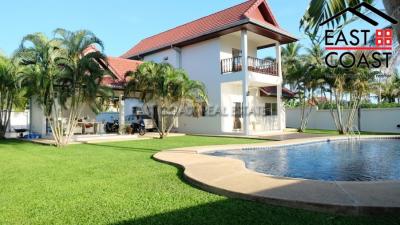 Private House at Nong Pla Lai House for sale in East Pattaya, Pattaya. SH12922