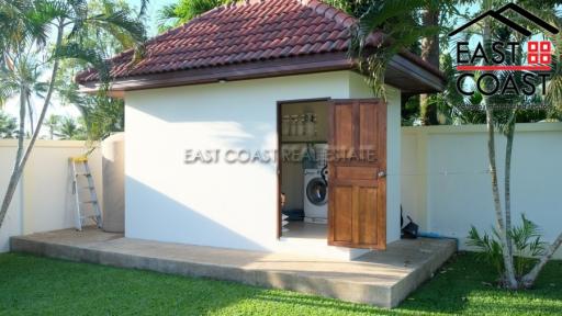 Private House at Nong Pla Lai House for sale in East Pattaya, Pattaya. SH12922