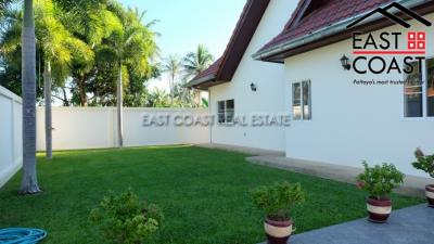 Private House at Nong Pla Lai House for sale in East Pattaya, Pattaya. SH12922