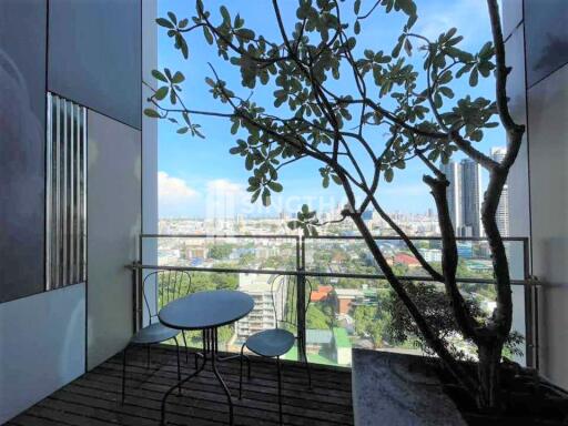 For RENT : The Met / 2 Bedroom / 2 Bathrooms / 94 sqm / 45000 THB [9819620]