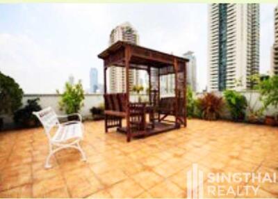 For RENT : Sriwattana Apartment / 3 Bedroom / 3 Bathrooms / 165 sqm / 45000 THB [6586981]