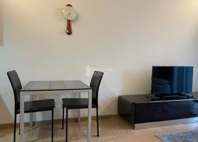 For RENT : Via 49 / 1 Bedroom / 1 Bathrooms / 47 sqm / 45000 THB [R10340]