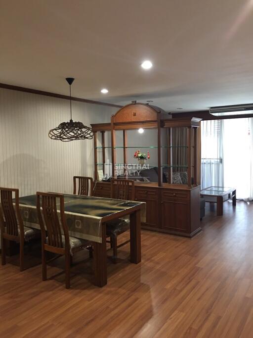 For RENT : Acadamia Grand Tower / 2 Bedroom / 1 Bathrooms / 92 sqm / 45000 THB [R10382]
