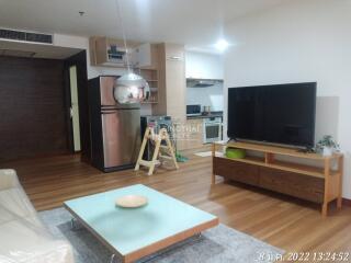 For RENT : Urbana Langsuan / 2 Bedroom / 2 Bathrooms / 85 sqm / 45000 THB [R10400]