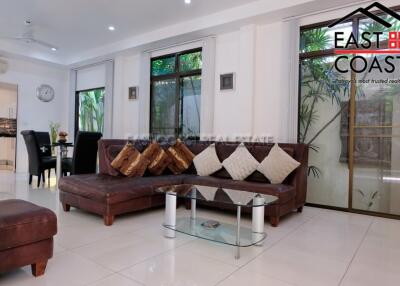 Jomtien Palace House for sale and for rent in Jomtien, Pattaya. SRH12209