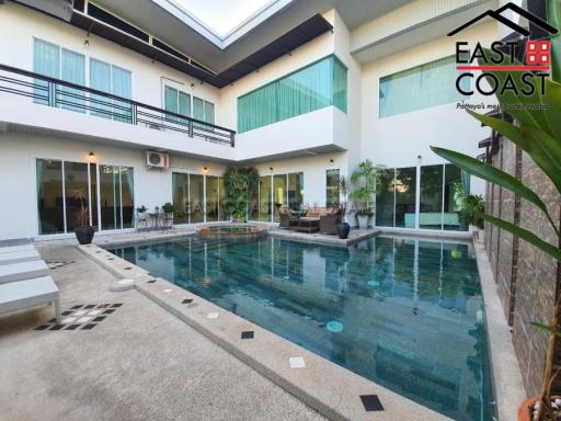 Baan Piam Mongkol House for sale in East Pattaya, Pattaya. SH9702