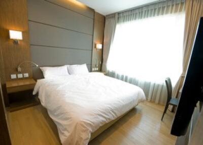 For RENT : Siri at Sukhumvit / 2 Bedroom / 2 Bathrooms / 70 sqm / 45000 THB [R10670]