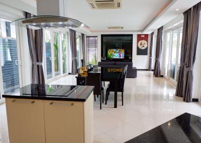 4 bedroom House in Palm Oasis Jomtien