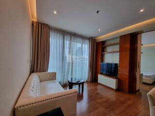 For RENT : The Address Sukhumvit 28 / 2 Bedroom / 2 Bathrooms / 67 sqm / 45000 THB [R10734]