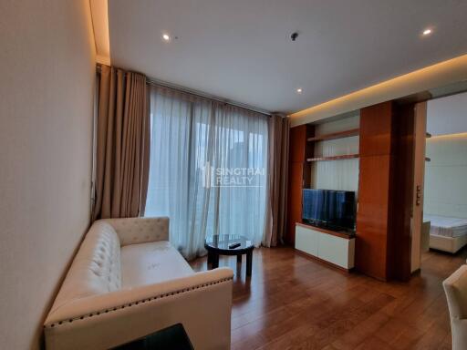 For RENT : The Address Sukhumvit 28 / 2 Bedroom / 2 Bathrooms / 67 sqm / 45000 THB [R10734]