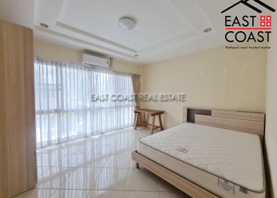 The Meadows  House for rent in East Pattaya, Pattaya. RH10312