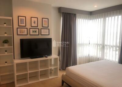 For RENT : HQ by Sansiri / 2 Bedroom / 2 Bathrooms / 80 sqm / 45000 THB [10520765]