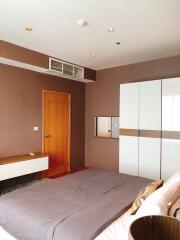 For RENT : The Emporio Place / 1 Bedroom / 1 Bathrooms / 65 sqm / 45000 THB [10549549]