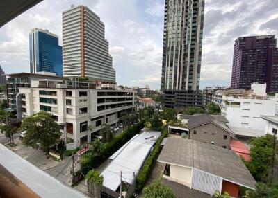 For RENT : The Diplomat 39 / 1 Bedroom / 1 Bathrooms / 54 sqm / 45000 THB [10564426]