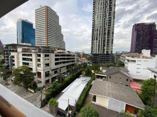 For RENT : The Diplomat 39 / 1 Bedroom / 1 Bathrooms / 54 sqm / 45000 THB [10564426]