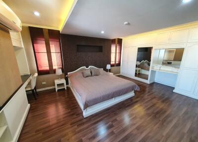 For RENT : Le Premier 1 / 2 Bedroom / 2 Bathrooms / 183 sqm / 45000 THB [R10938]