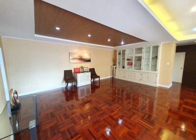 For RENT : Le Premier 1 / 2 Bedroom / 2 Bathrooms / 183 sqm / 45000 THB [R10938]